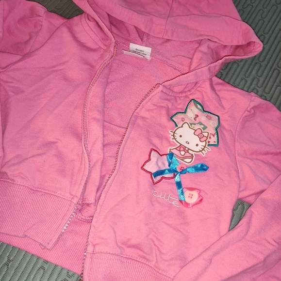 NWOT RARE Cute Hello Kitty Official Crop Charm Button Bow Ribbon Hoodie - Picture 6 of 8